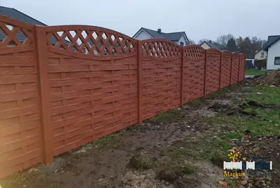 Betonzaun Flecht Holz Offen Bogen – Beispielbild