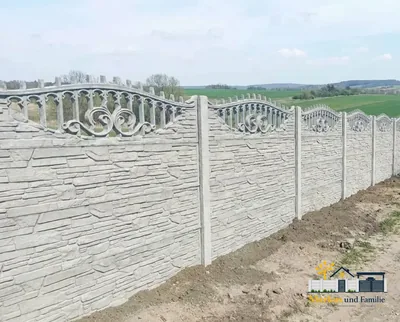 Betonzaun Naturstein Offen #3 – Beispielbild