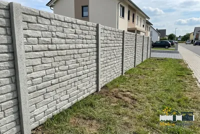 Betonzaun Ziegel – Beispielbild
